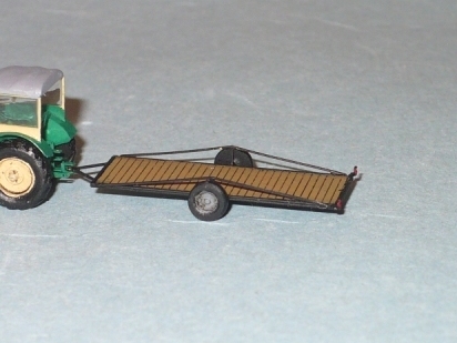 Nízkopodlažní traktorový přívěs -"plaťák"